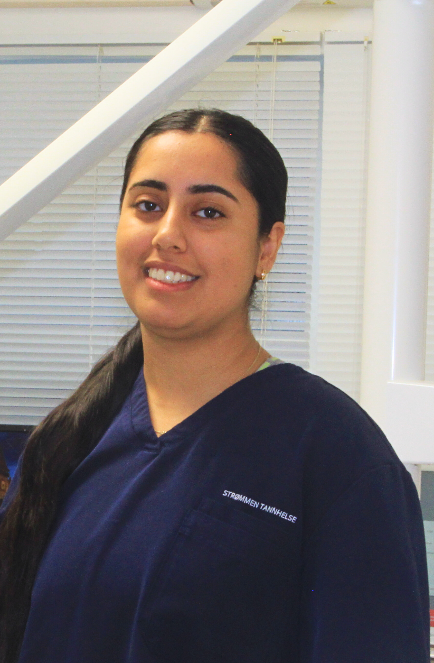 Rabbia Ejaz - Tannlege - Strømmen Tannhelse